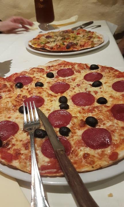 Restaurante Pizzeria Capri